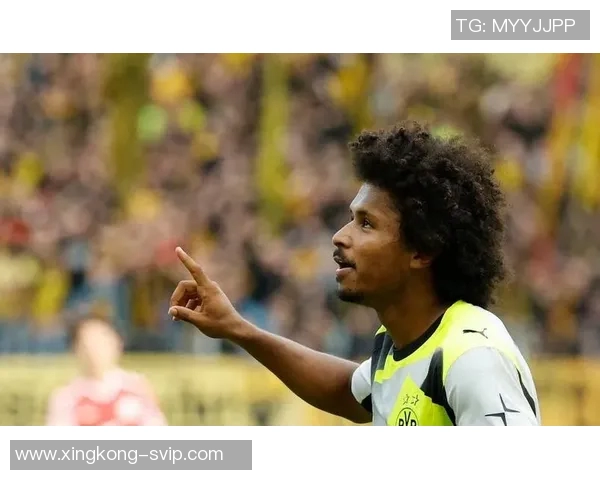 阿德耶米分享格斗训练视频引发状态热议球迷期待新赛季表现 阿德耶米分享格斗训练视频引发状态热议球迷期待新赛季表现